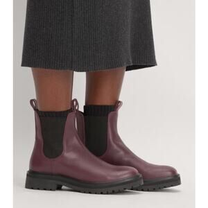 Everlane The Lug Sole Chealsea Boot Burgundy Leather Size 10